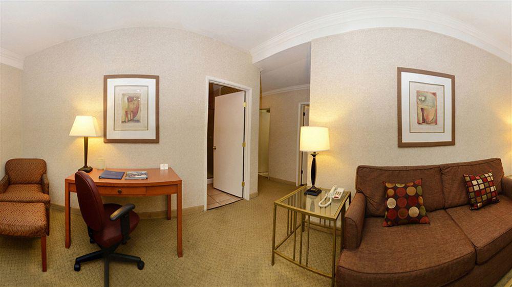 Best Western De Anza Inn Monterey Room photo